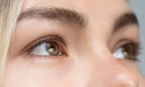 Eyelid Lift Without Looking ‘Done’: What’s Possible?